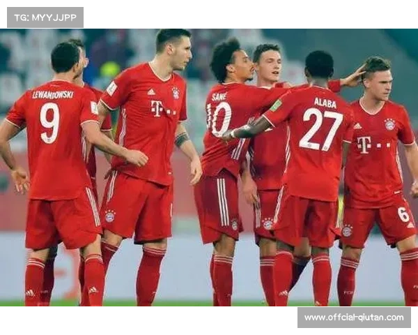 欧冠小组赛激战正酣，拜仁对阵巴黎成焦点战役