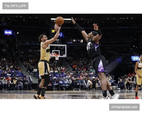 战术述评:雄鹿队的防守策略成功切断了老鹰队特雷·杨与侧翼射手的连线